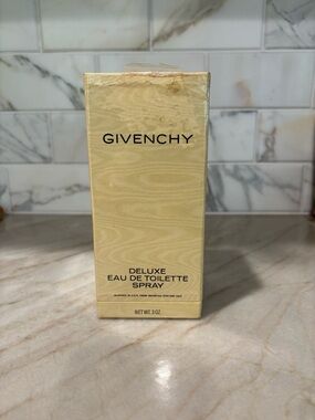 Givenchy Vintage Deluxe Eau de Toilette Spray